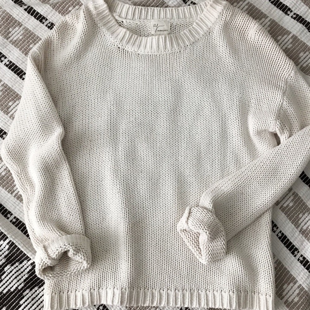 Vintage knit pullover sweater